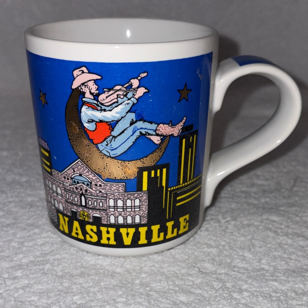 Nashville Musician music city Mug with Blue and White Design vintage